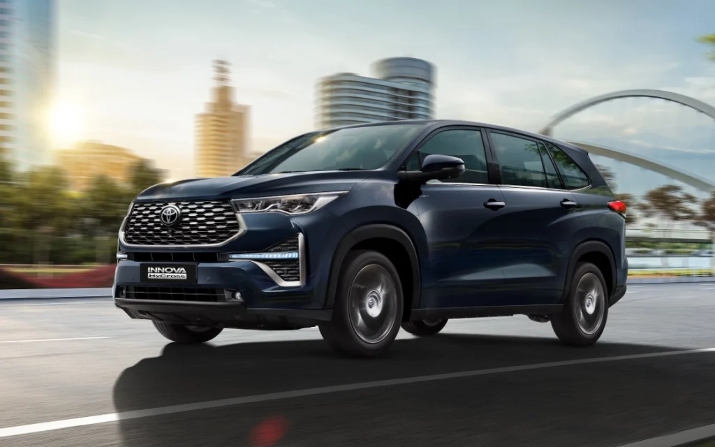 Toyota Innova Hycross Exclusive Edition Launched at ₹32.58 Lakh