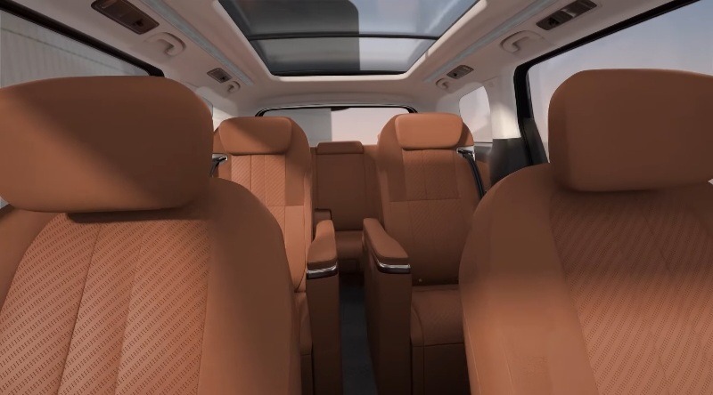 MG M9 Electric Limousine Bookings Open at Rs 51,000 – Comes with Presidential Seating, 430 Km Range