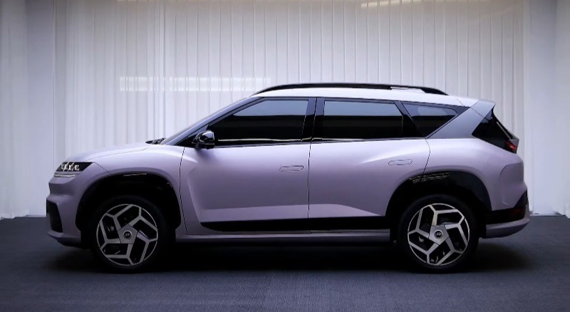 Hyundai Unveils the New Elexio EV SUV for China