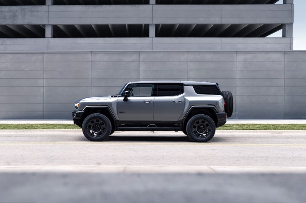 2026 GMC HUMMER EV Unveiled with King Crab Mode, Carbon Fiber Edition, and Enhanced Super Cruise