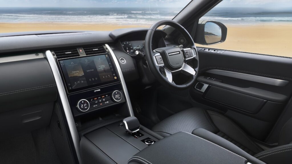 Land Rover Discovery Gets Two New Editions – Tempest and Gemini