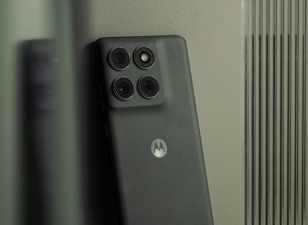 Motorola Edge 2025 Launched with 6.7″ 120Hz OLED Display, Dimensity 7400, 50MP Selfie Camera, IP69 Rating