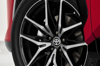 800_2026-rav4grsport-exterior-001