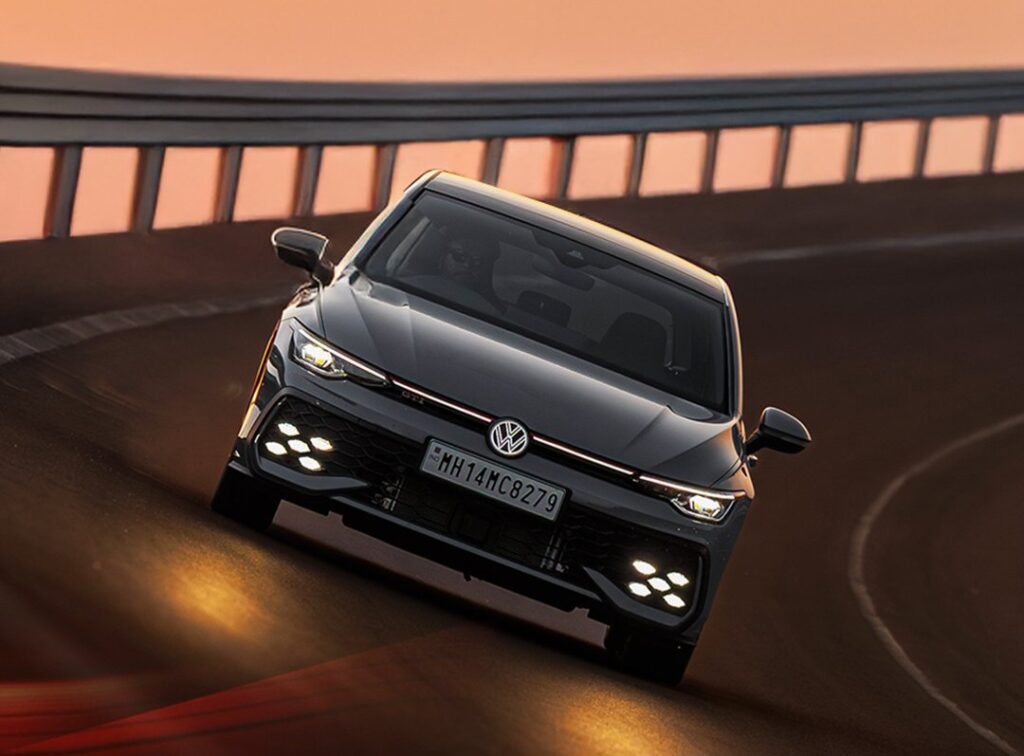 Volkswagen Golf GTI vs Mini Cooper S: Performance, Features, and Price Compared