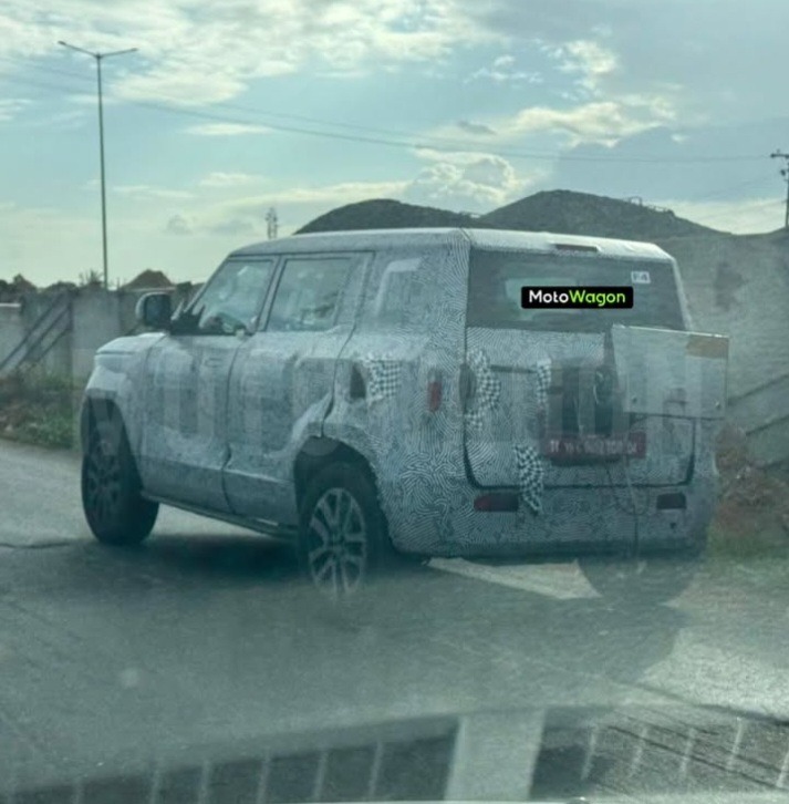 Next-Gen Mahindra Bolero Spotted Testing in India