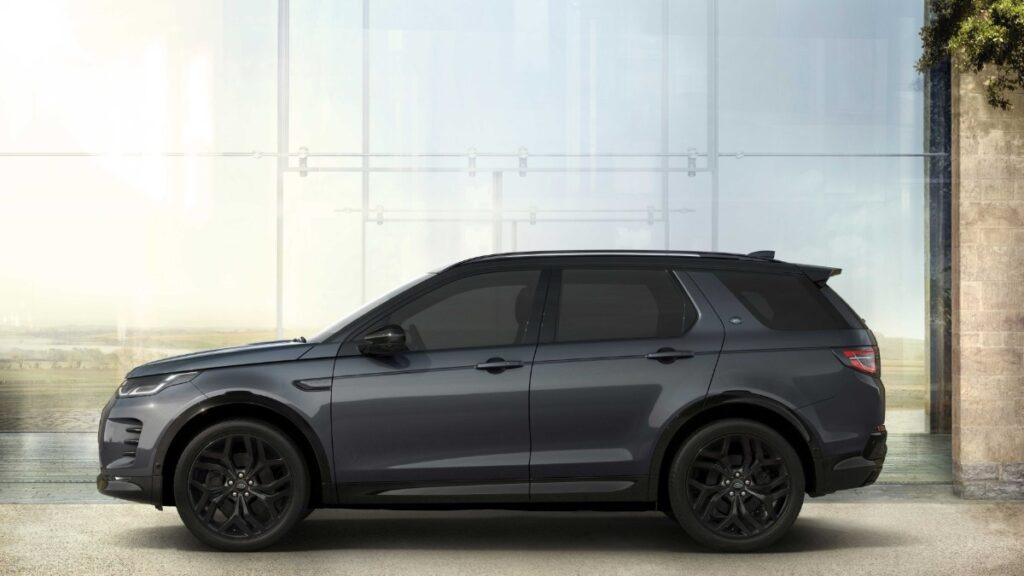 2026 Land Rover Discovery Sport Unveiled with New Trims and Accessory Packs