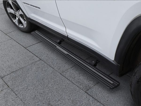 Jeep Grand Cherokee Signature Edition Launched in India at ₹69.04 Lakh