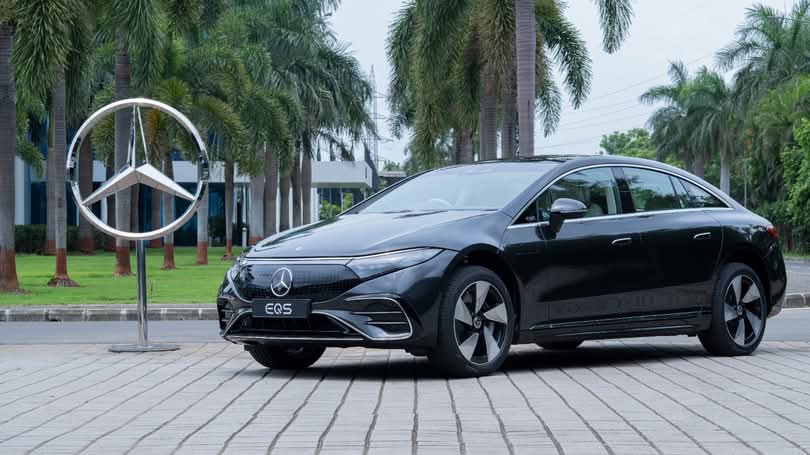 Mercedes-Benz EQS 580 4MATIC Celebration Edition Launched at Rs 1.30 Crore