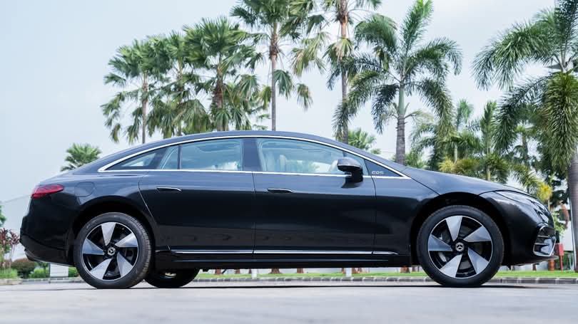 Mercedes-Benz EQS 580 4MATIC Celebration Edition Launched at Rs 1.30 Crore