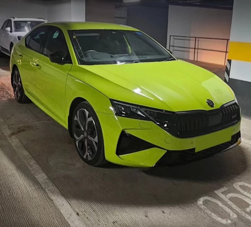 2025 Skoda Octavia RS Spotted in India Ahead of Launch!