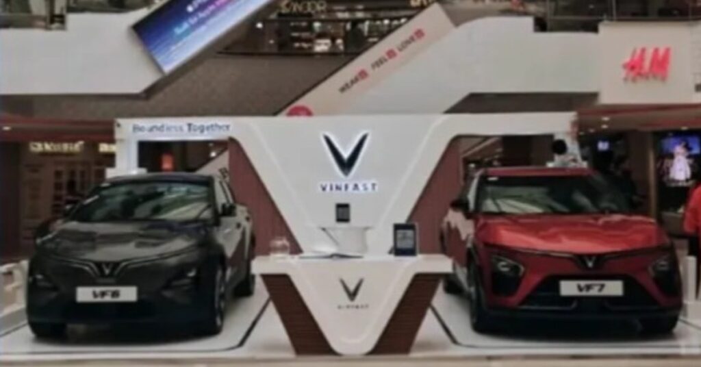 VinFast VF 6 and VF 7 Electric SUVs Showcased at Malls Across India
