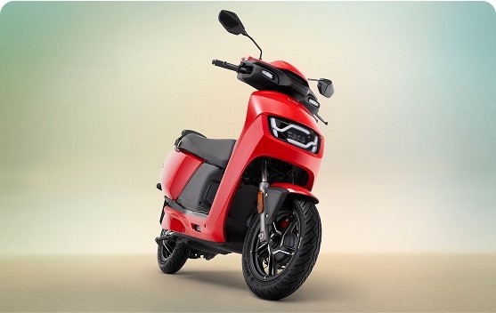 Hero Vida VX2 Electric Scooter Launched in India Starting at ₹99,490; BaaS Option from ₹59,490