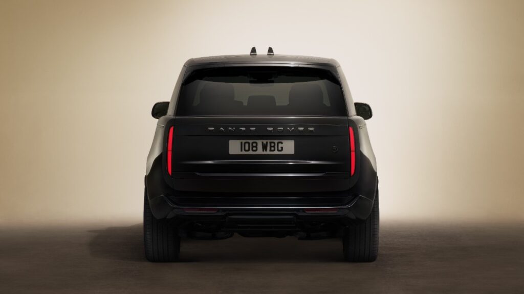 Range Rover SV Black Edition Unveiled