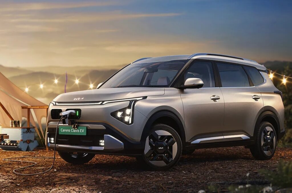 Kia Carens Clavis EV Launched at Rs. 17.99 Lakh